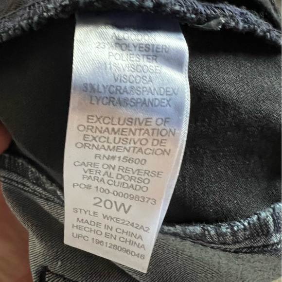 NWT Democracy Ab-Solution Side Stripe Straight Leg Jeans Plus Women's size 20W - Picture 5 of 8